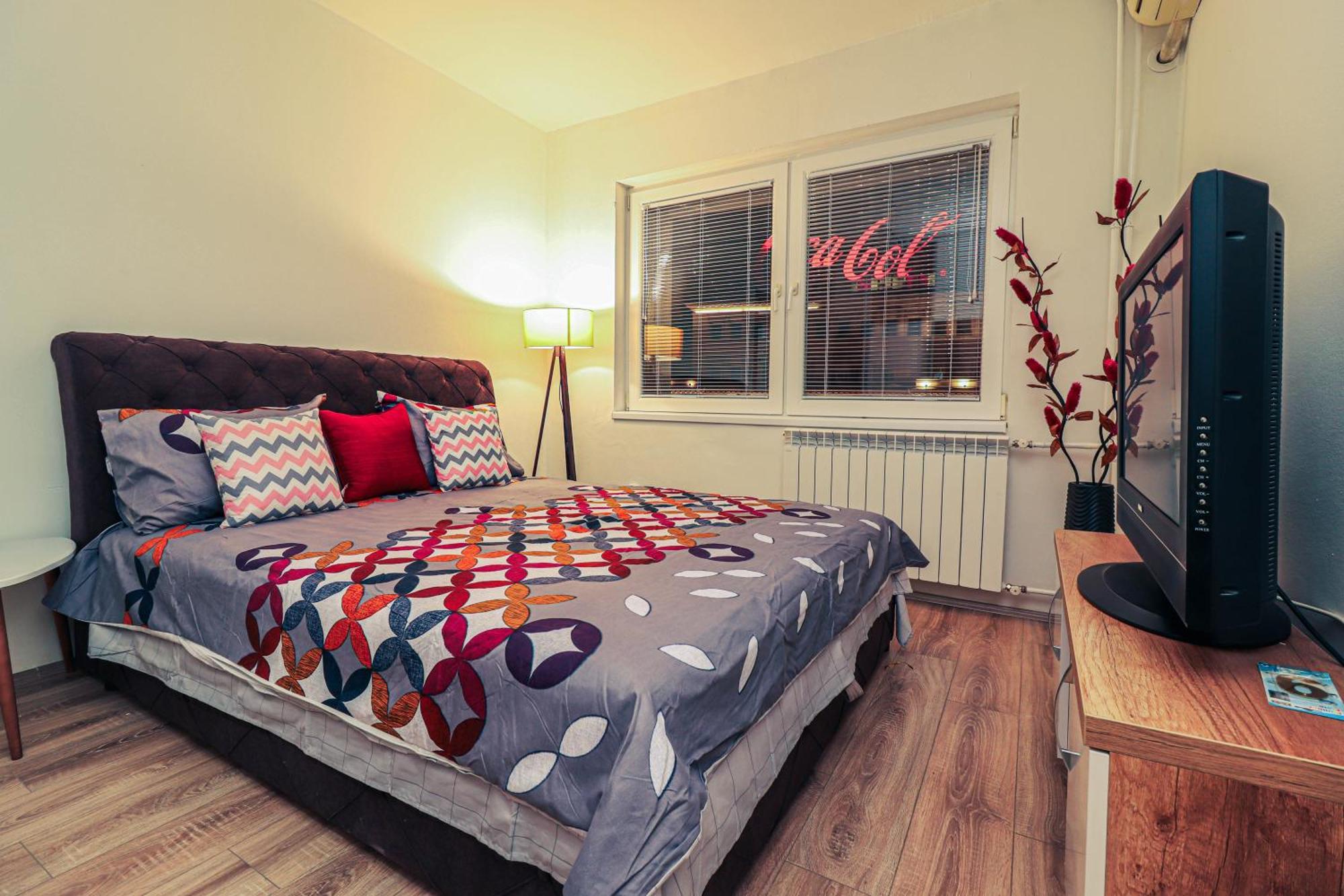 Fantazy Apartment Main Square Skopje Bagian luar foto