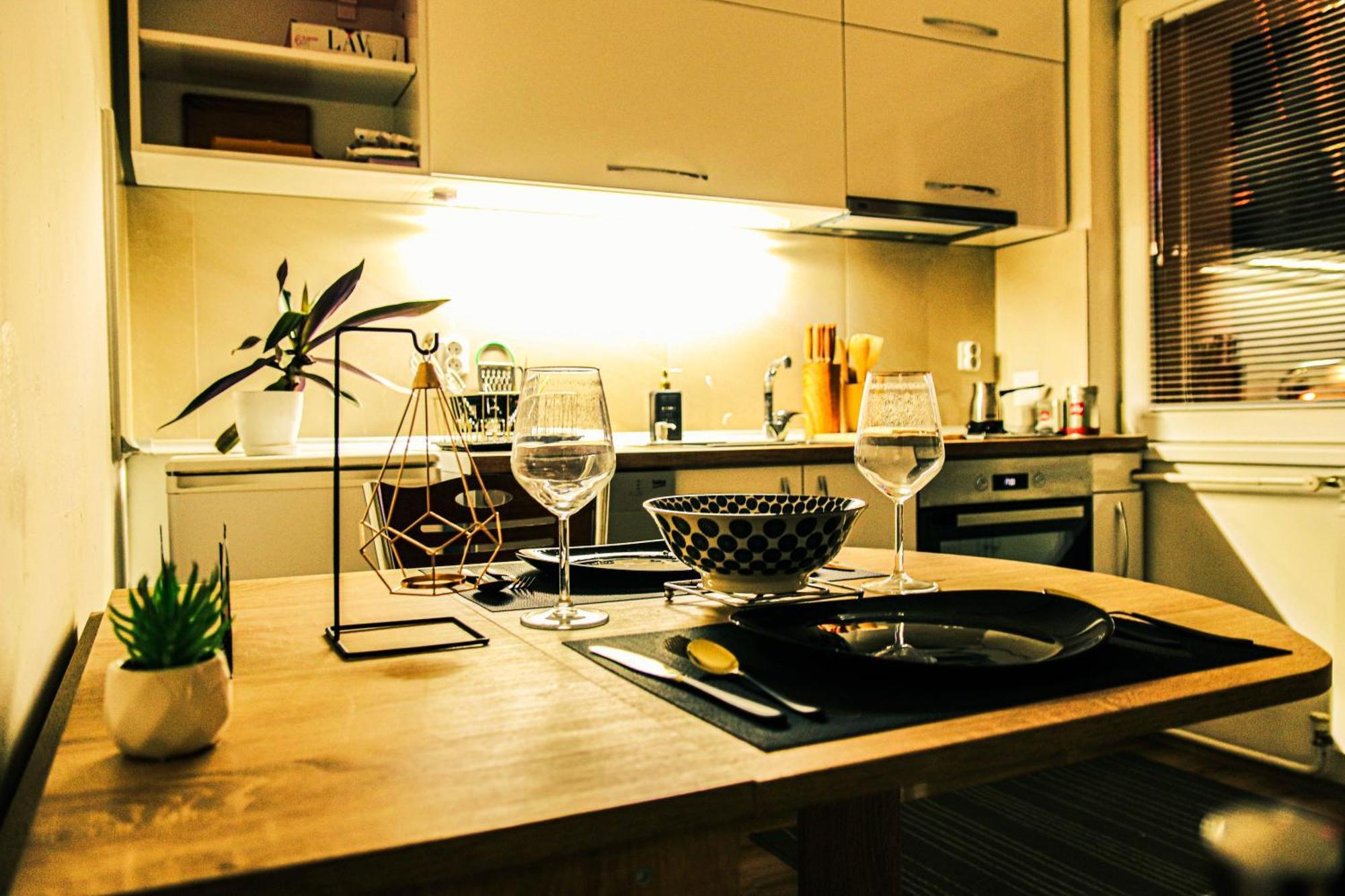 Fantazy Apartment Main Square Skopje Bagian luar foto